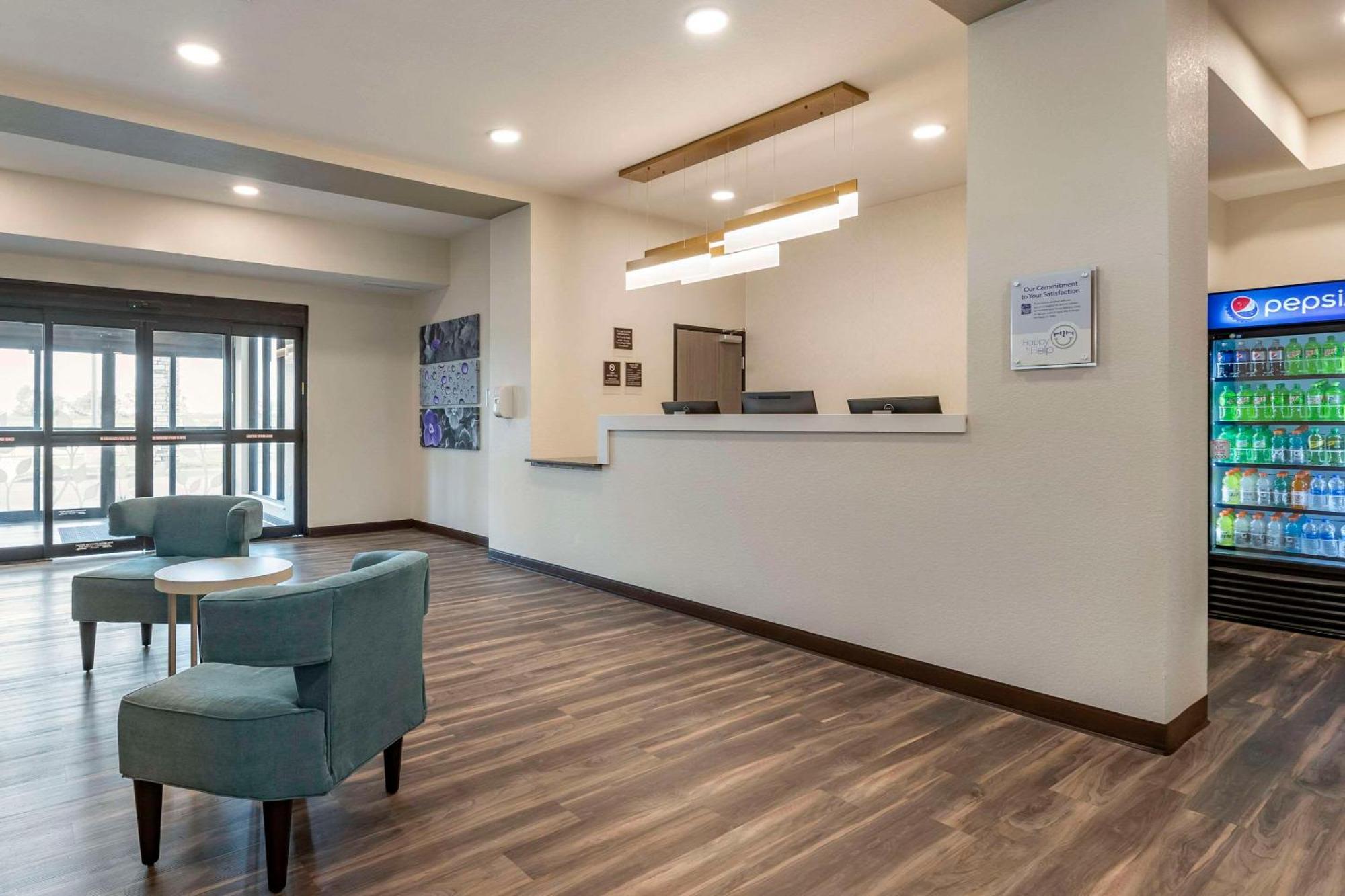 Franklin  Sleep Inn & Suites Milwaukee-Franklin מראה חיצוני תמונה