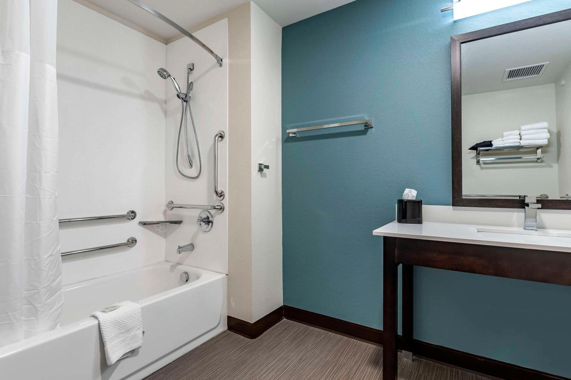 Franklin  Sleep Inn & Suites Milwaukee-Franklin מראה חיצוני תמונה