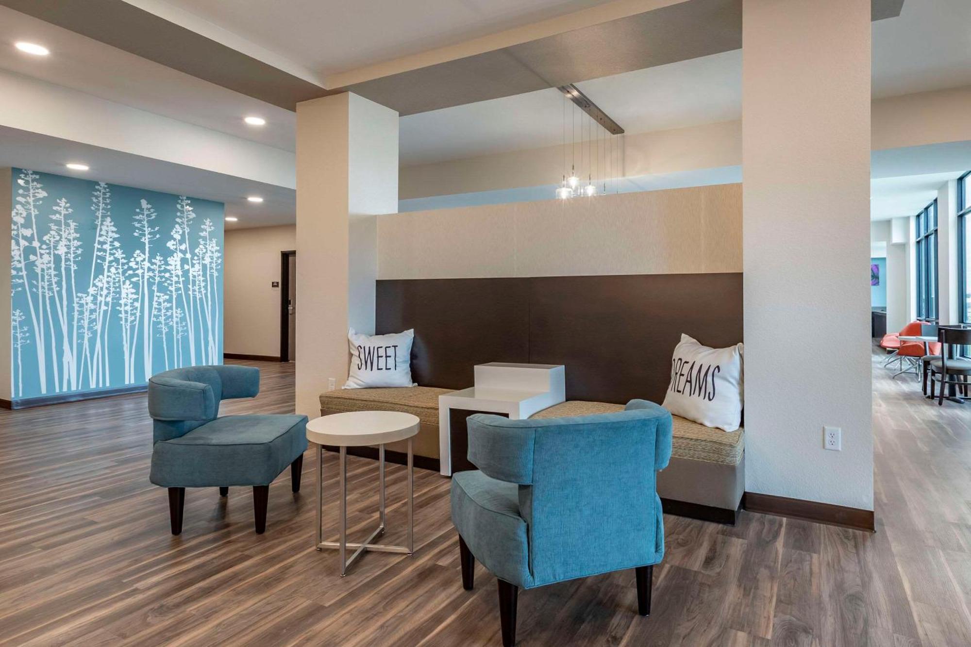 Franklin  Sleep Inn & Suites Milwaukee-Franklin מראה חיצוני תמונה
